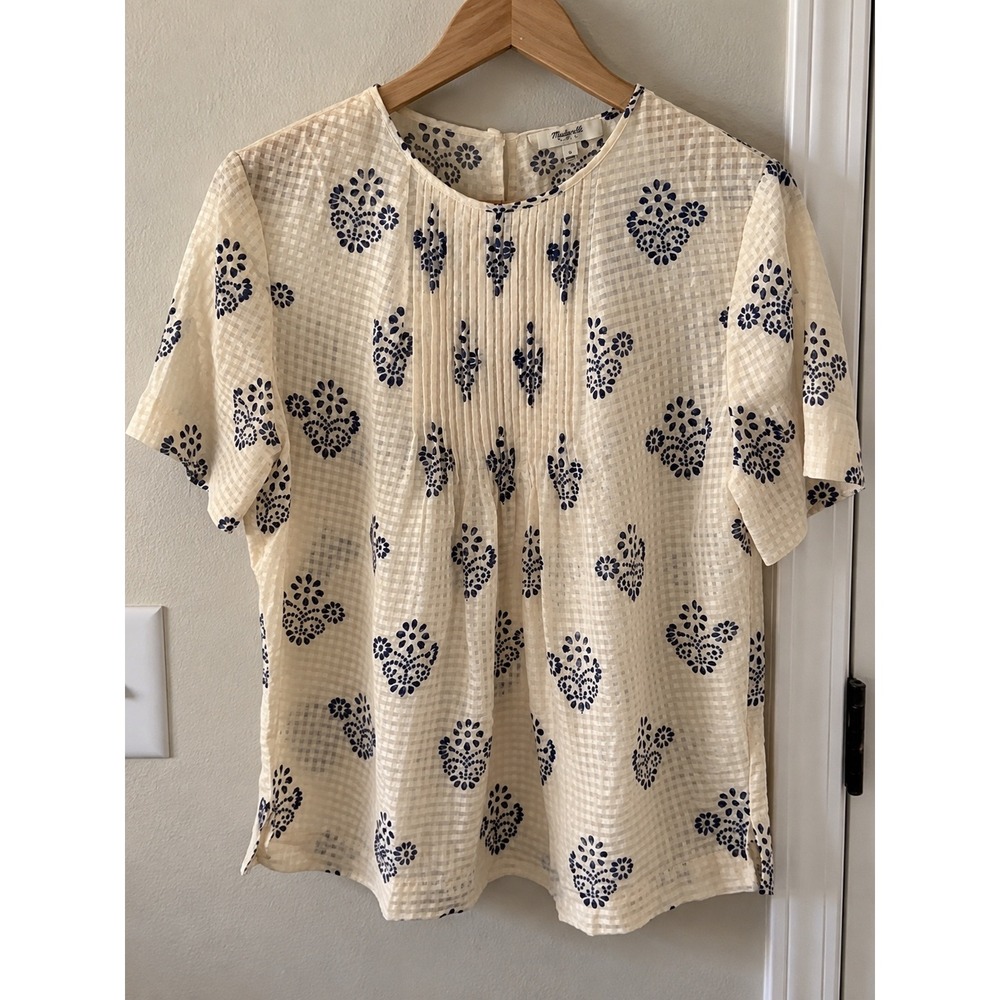 Madewell Silk Cotton Floral Pintuck Blouse Size 4 Ivory Navy Blue B6891